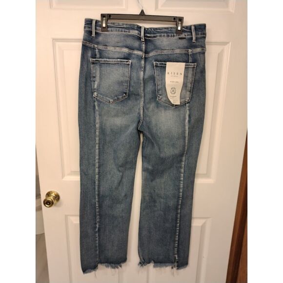 NWT...Risen Los Angeles High Rise Jeans with Flare Legs 2XL - Picture 9 of 16